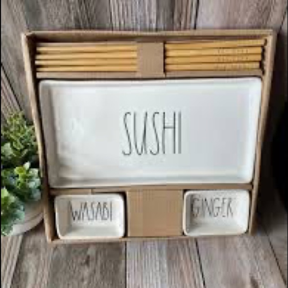 NWT! “Sushi 🍱 Dishes Set” by Rae Dunn